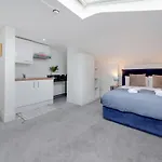 Suites By Rehoboth - M\'Nuchah - Camden Road